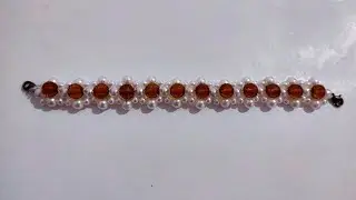 Create Your Own Elegant Pearl Bracelet: A Step-by-Step DIY Tutorial.