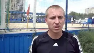 Главный судья соревнований по пляжному футболу - Александр Беляков