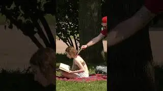 Заставил красотку понервничать ЩЕКОТКА ПРАНК 😍 TICKLE PRANK Best pranks 