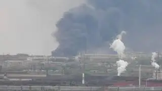 Клубы черного дыма левый берег Магнитогорск 21.05.2019