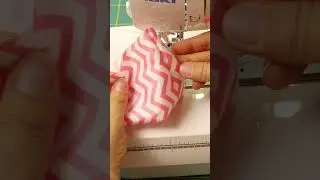 Sewing tip 233 - Boxing Corners #sewingtips #sewing #shorts