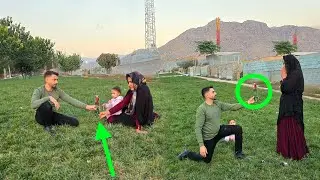 "Romantic moments" of Engineer Manouchehr's proposal to Leila
