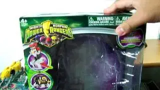 Mighty Morphin Power Rangers - 2010 Dino Megazord (Re-Release) Review Pt.1