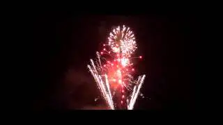 Birallee Park New Years Eve Fireworks 2011.