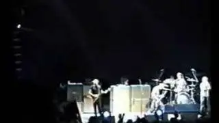 Pearl Jam Evacuation in Katowice 2000