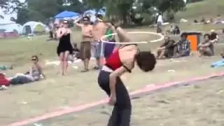 Прикол, пьяная гимнастка такое вытворяет