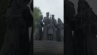 Памятник семье Николая ll