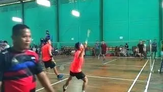 Turnamen Badminton Saling serang