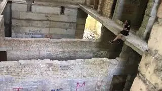 секунда в пропасть
