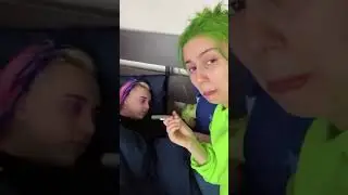 Накрасила спящего, а он очень крепко спит. Dream team house ❤️