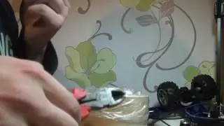Как  разобрать батарейку