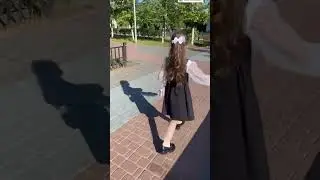Виолетта тв пошла во второй класс