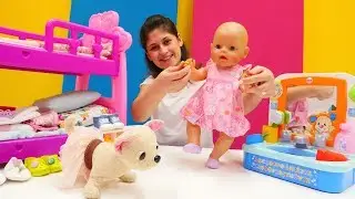 Ayşe, bebek Gül ve Loli doğum gününe hazırlanıyorlar