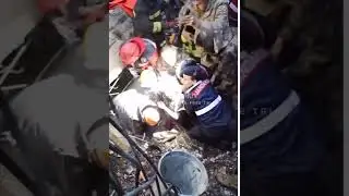 deprem gerçeği kurtarılma ve ölüm bir arada ! #deprem #deprem #hatay #kahramanmaraş #shortvideo