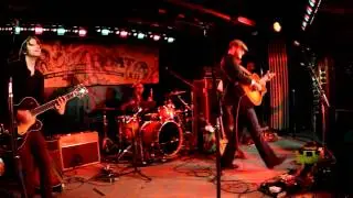 Carry Me Home - The Alternate Routes on The Rock Boat