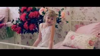 Песня "Мама улыбайся"