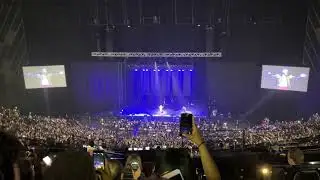 Pentatonix & the Audience Sing 