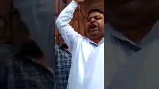 क्या जामा मस्जिद में तिरंगा फहराने चाहिये या नही ??