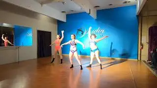 The Highlander Honeys (Emilie's Dance Group) - 2019 Ophidia Winter Showcase