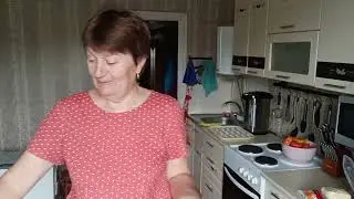 На кухне вожусь 😀Внук со школы и ко мне на блины 😀,соскучился 🎉