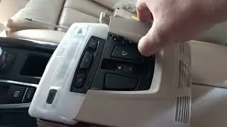 How to Remove the Interior Light on a BMW X5