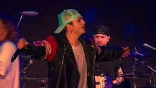 AIRBAG - Pensamientos - Vivo en Velez (Live at Velez Stadium)