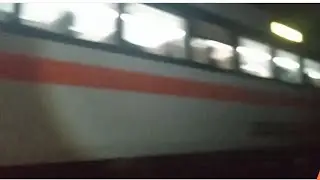 Apakah Anda Melihatnya???😲😲keanehan di kereta...