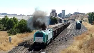 Humareda del chatarrero a su paso por Tejares