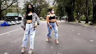 PAGEANT WALK
