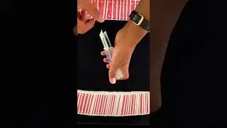 Is teleportation real...?!? ⚡️⚡️ #shorts #cardmagic