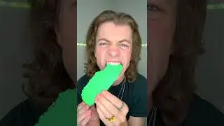 Big OR Small!? 🤤 (Sour Candy)