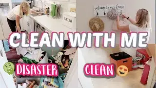 ✨CLEAN AND DECLUTTER WITH ME | DISASTER CLOSET CLEANOUT!✨
