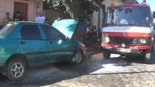 Carro agarra fuego y deja más de 8 mil córdobas en pérdidas económica