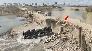 WTF!! Unexpected Disaster! 😨Keep Safety First Operator Heavy Equipment Truck Excavator Operator
