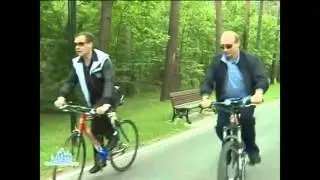 Педики на велосипедике )