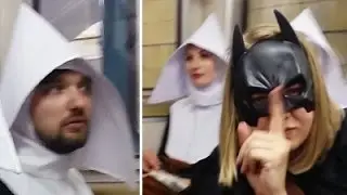 Монашка с бородой и бетмен в метро