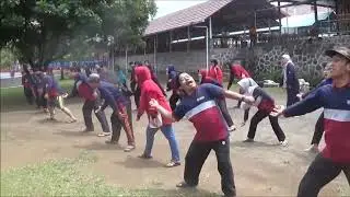 Outbond Seru : Lempar Dinosaurus Amanah
