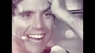 Over my shoulder - Remix