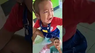 adek ini nangis kenapa