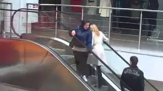 РЖАЧКА ТУПАЯ БЛОНДИНКА