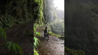 The death road ☠️ in Bolivia 🇧🇴