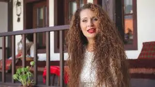 ВЛАДИСЛАВА   Брала мома ружа цвете   представяне на претендентките за титлата Царица на Розата   Кар