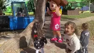 NİLOYANIN Evi ! NİLOYANIN gerçek evini görmeye geldik !!