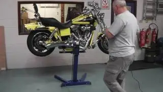 Harley Davidson Fat Bob Lift - Jack