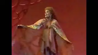 June Anderson offers her Crystalline Vocal Column to Armida's main Aria