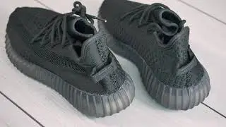 Кроссовки Adidas Yeezy Boost 350 V2 EF2367 Распаковка