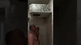 Сотрудники по очереди тестируют свой товар))