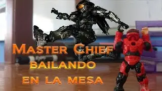 Master Chief Dancing on a table / Master Chief Bailando en la mesa