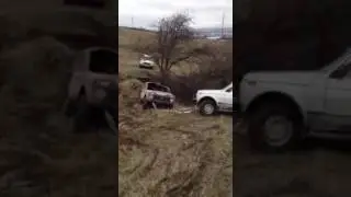 нива перевернулась