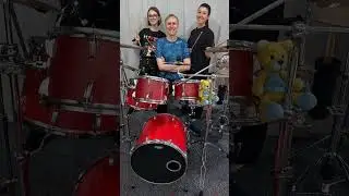 Працюємо! 🥁 Приєднуйтесь і ви! 🤗